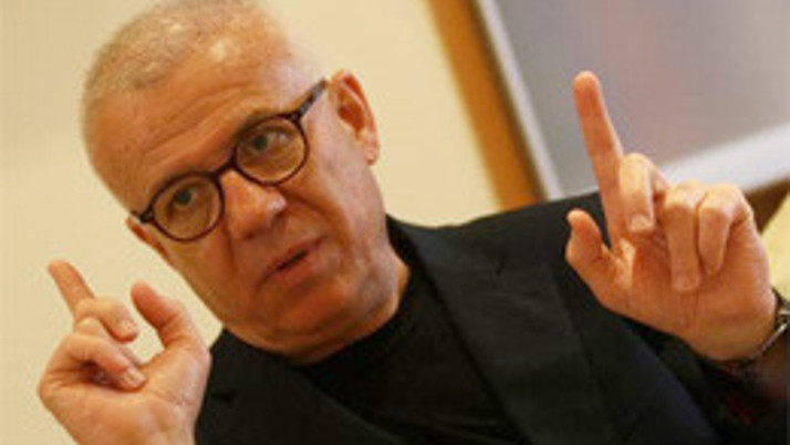 Özkök, neden Arınç'ı öve öve bitiremedi?