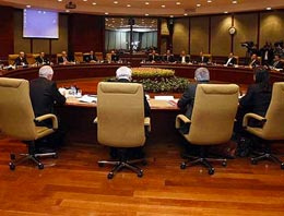 9 Bin 500 TL'lik üç koltuk boş