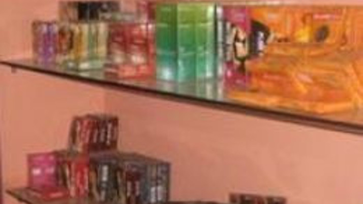 Muhafazakâr Nepal'in seks oyuncakları