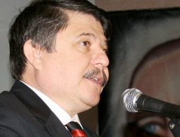 AK Parti zümre partisi değil