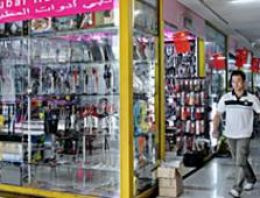 Çin büyüme tahminlerini düşürdü