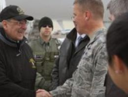 ABD Savunma Bakanı'ndan Kabil'e süpriz ziyaret